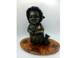 Бабушка Марта на подставке