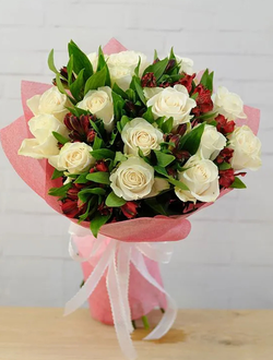 15 роз с альстромерией