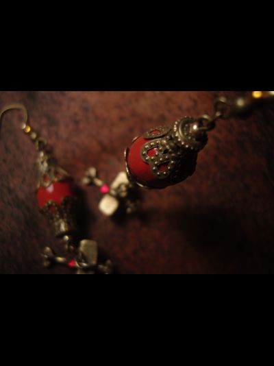 Благотворительность. Серьги "Сквозь закат на кукурузнике"