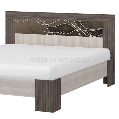 Детали оформления двухспальной кровати "Николь"