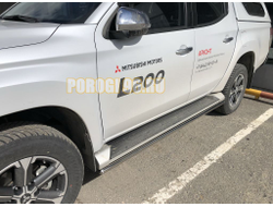 Защита штатного порога труба d60 для Mitsubishi L200 (2015-2019)