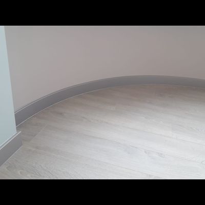 Плинтус ХДФ Dollken Cubu Flex Life 40мм Х 2,5 м 1246 Серебро платина