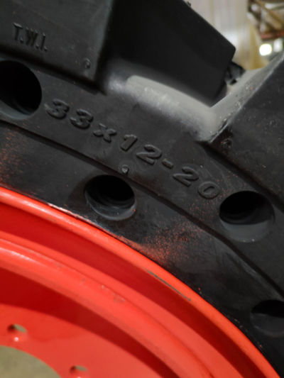 Шина 12-16.5 Цельнолитая ( с Диском )