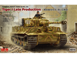Сборная модель: (Ryefield Model RM-5015) Немецкий танк Tiger I позднего производства с рабочими траками