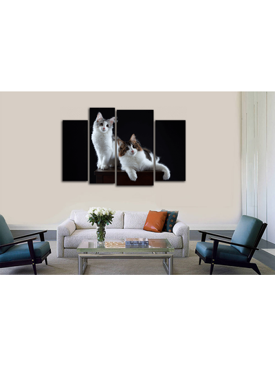 Модульная картина "Статуэтки на тумбочке"