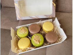 Набор пирожных макарунс "Фисташка"