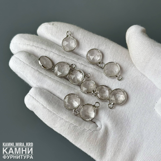 Подвеска круг в огранке с горным хрусталем 10,6 мм, цвет серебро, цена за штуку
