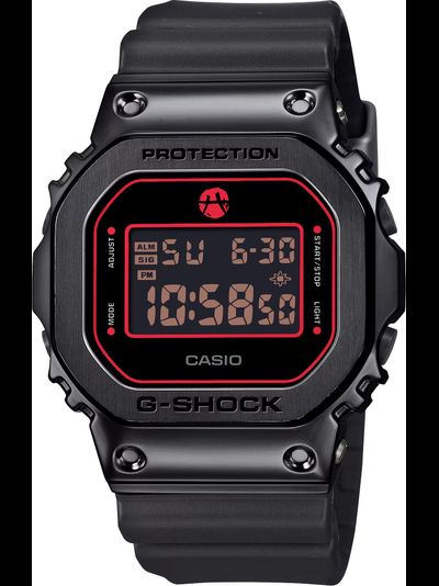 Часы Casio G-Shock GM-5600RH-1