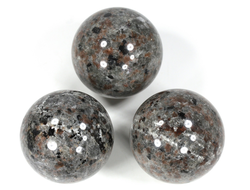 Шар Йооперлит в ассортименте, светится в УФ, США (45-46 мм, 135-145 г) №29655