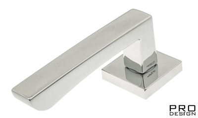 Дверная ручка на квадратном основании Fratelli Cattini "HAMMER" 8-CR полированный хром