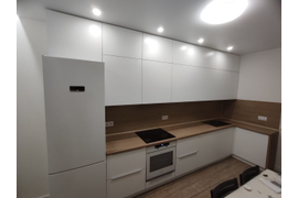 Кухня белая