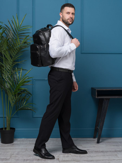 Кожаный рюкзак Bertario black (арт. 3102-01)