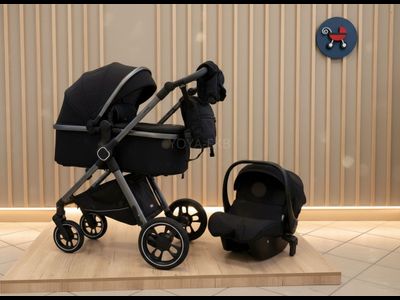 Детская коляска 3 в 1 Luxmom 560 Черный