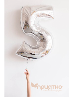 Серебряная фольгированная цифра 5