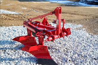 Плуг двухкорпусный Wirax ORLIK 2,25