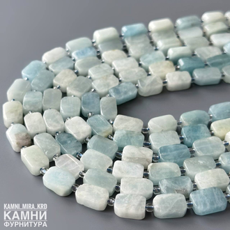 "Аквамарин" голубой берилл крупные прямоугольники плоские округлые 5х7-12 мм, цена за нить 20 см