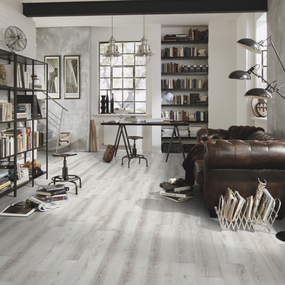Виниловый пол Wineo 400 Wood Moonlight Pine Pale DB00104 клеевой