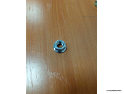 Гайка М10*1,5*10 с зубчатым буртиком DIN 6923 цена за 20 шт.