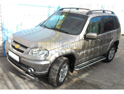 Пороги с накладным листом d53 для Chevrolet Niva 2010-