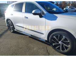 Пороги труба с проступью Папа Тюнинг d76 для Haval Jolion 2024-