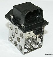 Резистор вентилятора охлаждения Renault Logan, Sandero c 2008г +A/C BOSCH аналог 8200612908