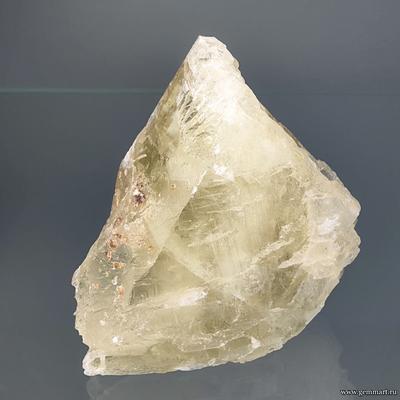 Целестин с включениями пирита. КЧР. Россия. 47*43*20мм