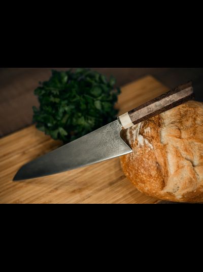 Нож ручной работы Gyuto Y82 / сталь D2 / карельская береза / шоколадно-коричневый