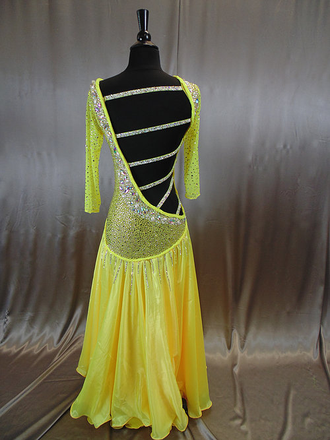 Платье "Желтый цвет"