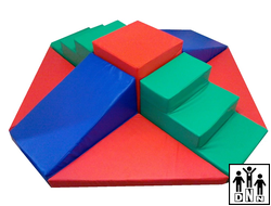 Мягкий модульный Спортивный комплекс «Пирамида» красный / синий / зеленый