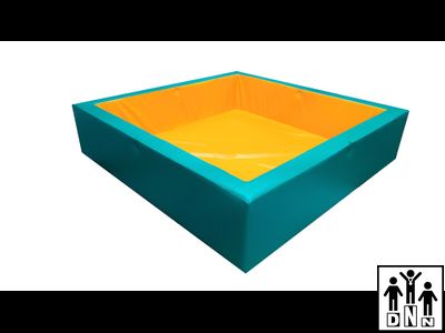 Сухой бассейн квадратный без аппликаций зеленый