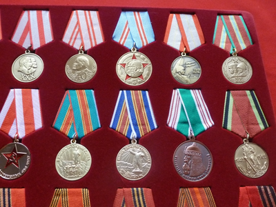 "Медали СССР в планшете" 4-я часть. Муляжи высокого качества!