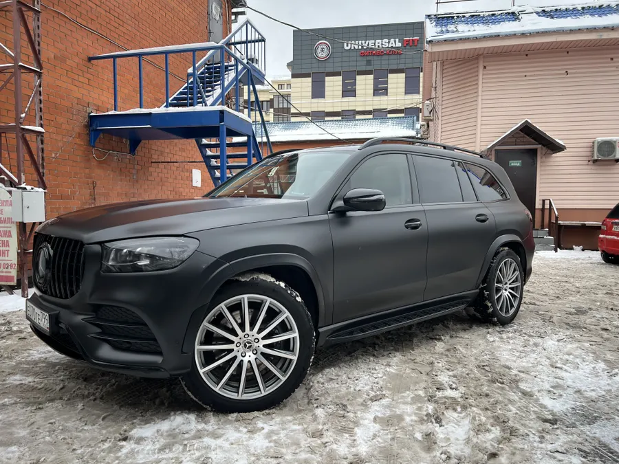 полная оклейка кузова матовой полиуретановой пленкой