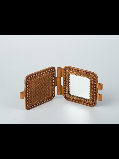 Зеркало складное