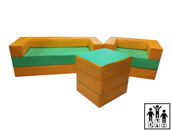 Детская игровая мебель "Малыш" желтый / салатовый