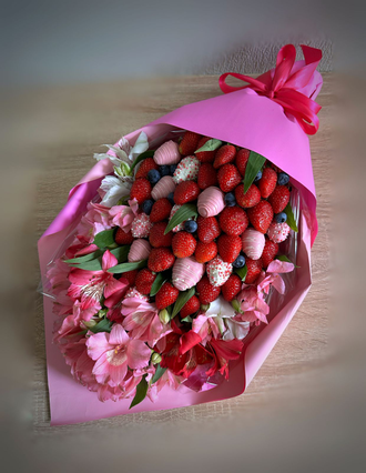 Клубничный букет № 20