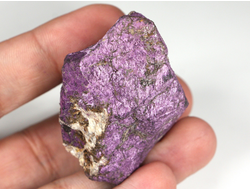 Пурпурит, коллекционный образец, Намибия (50*36*34 мм, 114 г) №27300