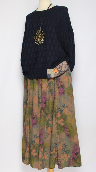 Джемпер ХЛОПОК КОСИЧКА "НАШИВКИ" L-859  синий, шоколад до р.54