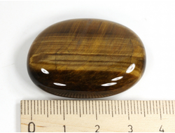 Тигровый глаз, полировка плоская, ЮАР (37*28*9 мм, 19 г) №35551