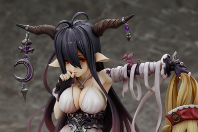 Фигурка 1/8 Danua