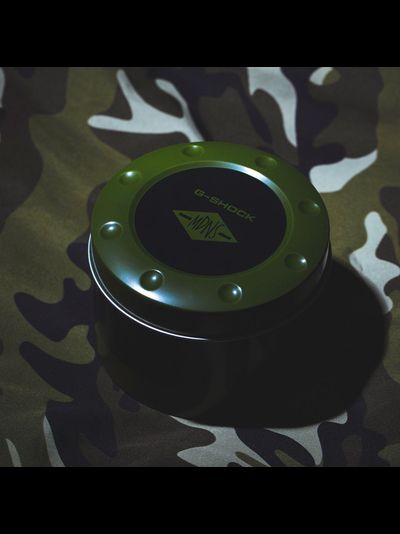 Часы Casio G-Shock DW-5000MD-1