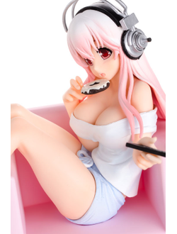 Фигурка Сонико (Sonico Sweets Time ver.)
