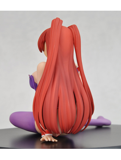 Фигурка 1/7 Тамаки Косака (Tamaki Kousaka Iris Purple Underwear ver.)