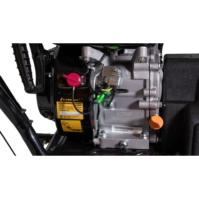 Снегоотбрасыватель CHAMPION ST656