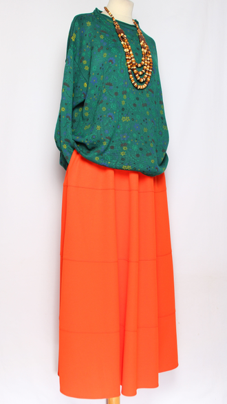 Джемпер  "МЕЛКИЕ ЦВЕТОЧКИ" зеленый до р.52