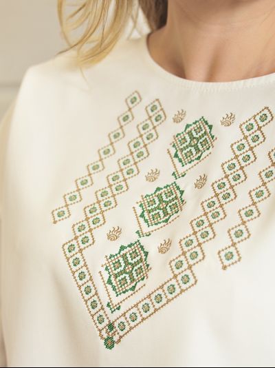 Блузка: 694-1023 вышивка Молочный