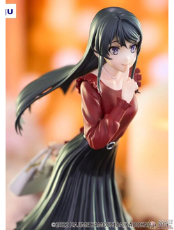 Фигурка Маи Сакурадзима (Sakurajima Mai Winter Coord ver.)