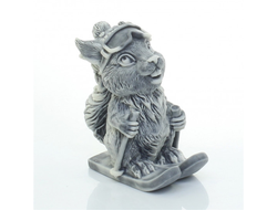 БЕЛЬЧОНОК НА ЛЫЖАХ, ЛИТЬЕВОЙ МРАМОР.ОПТ