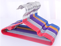 A01CH Вешалка металлическая в виниловой оболочке детская