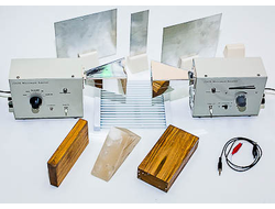 Комплект приборов и принадлежностей для демонстрации св-в электромагнитных волн