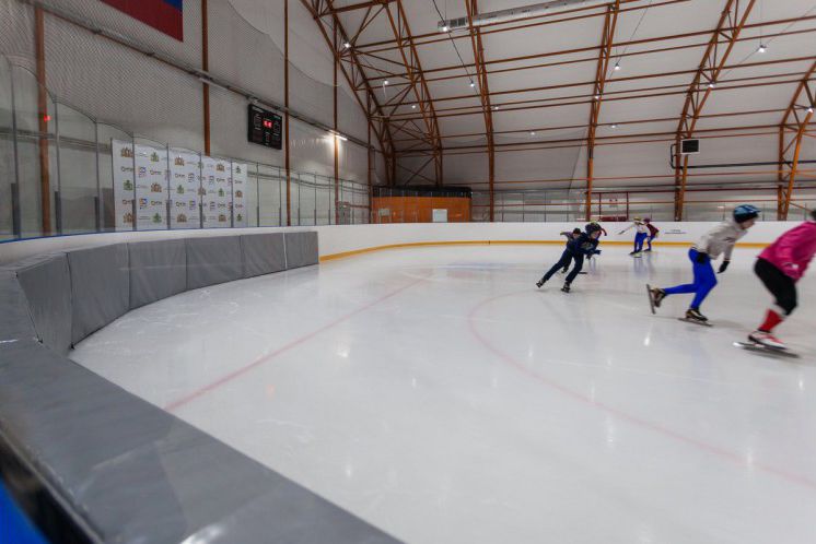 Защитные маты для шорт-трека